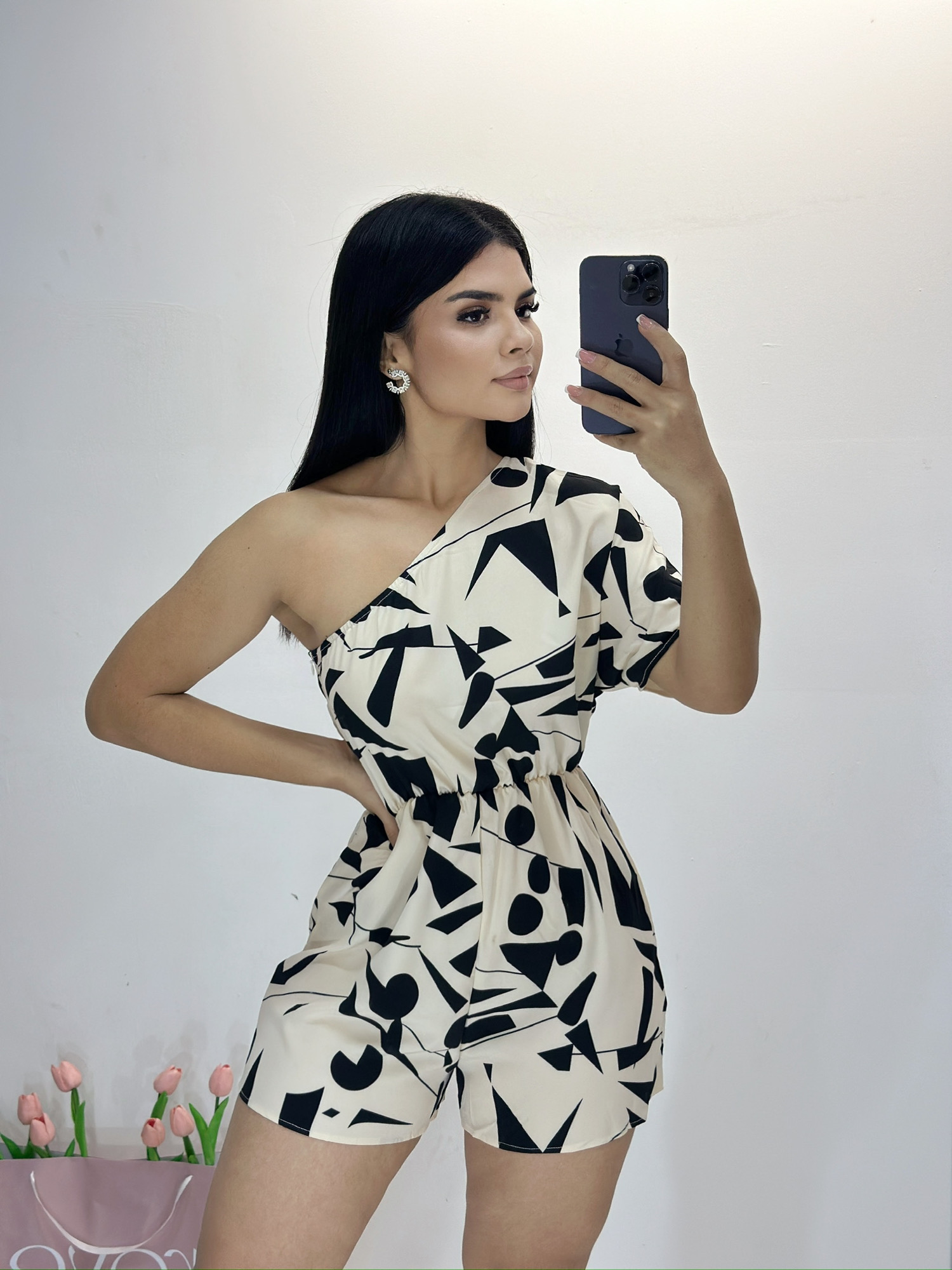 Romper Estampado Floral - Crema con negro