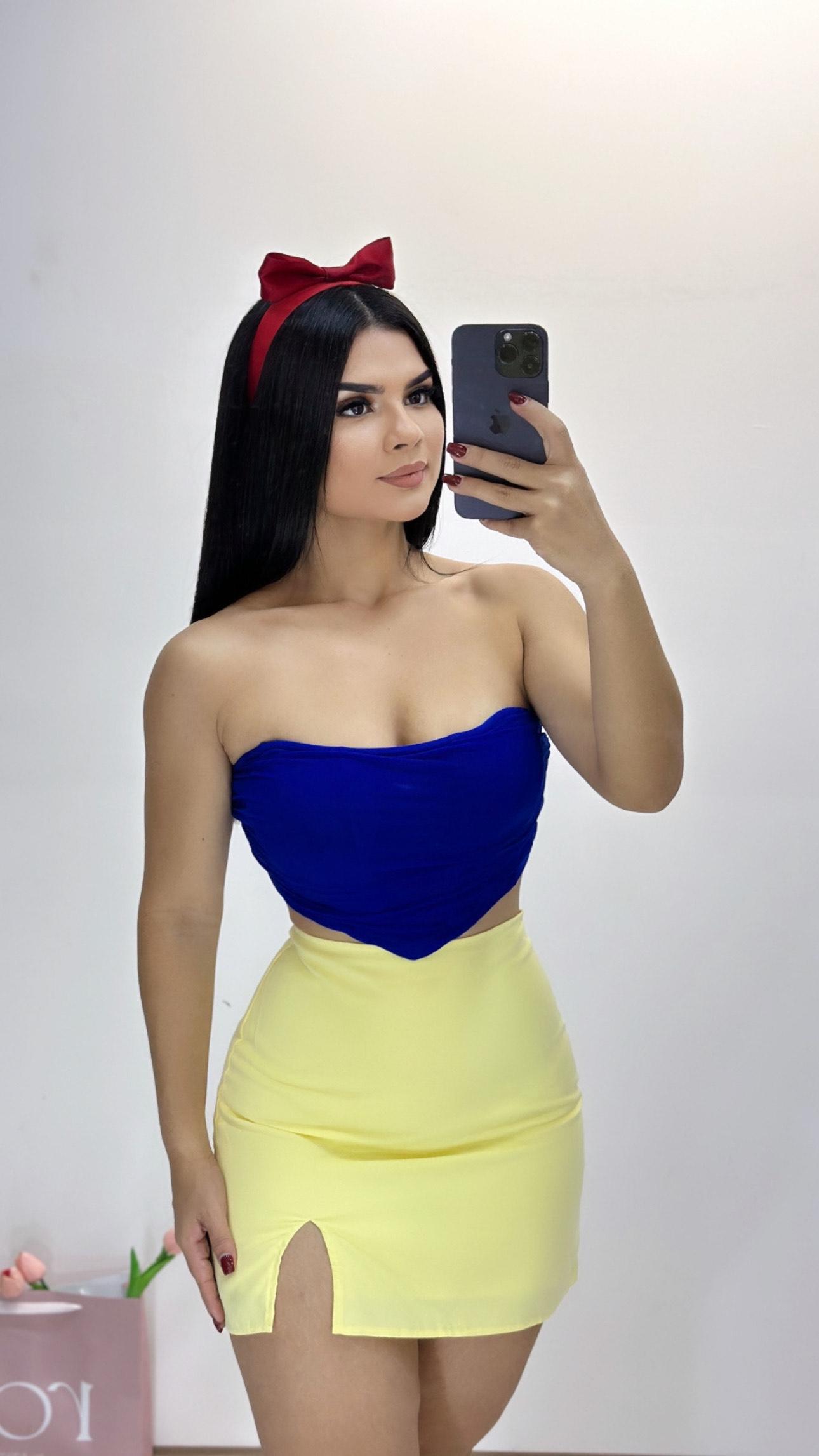 Falda corta con abertura - Amarilla