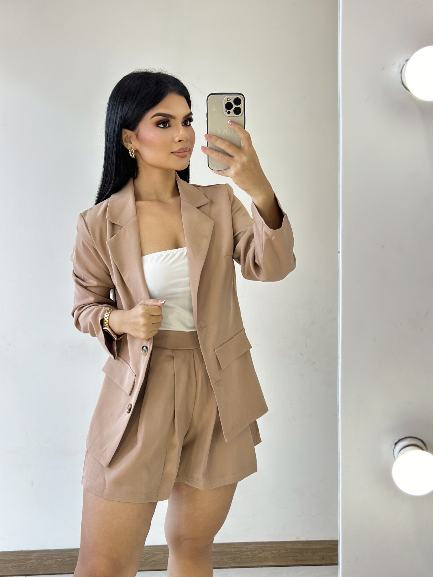 Conjunto Blazer + Short - Caqui