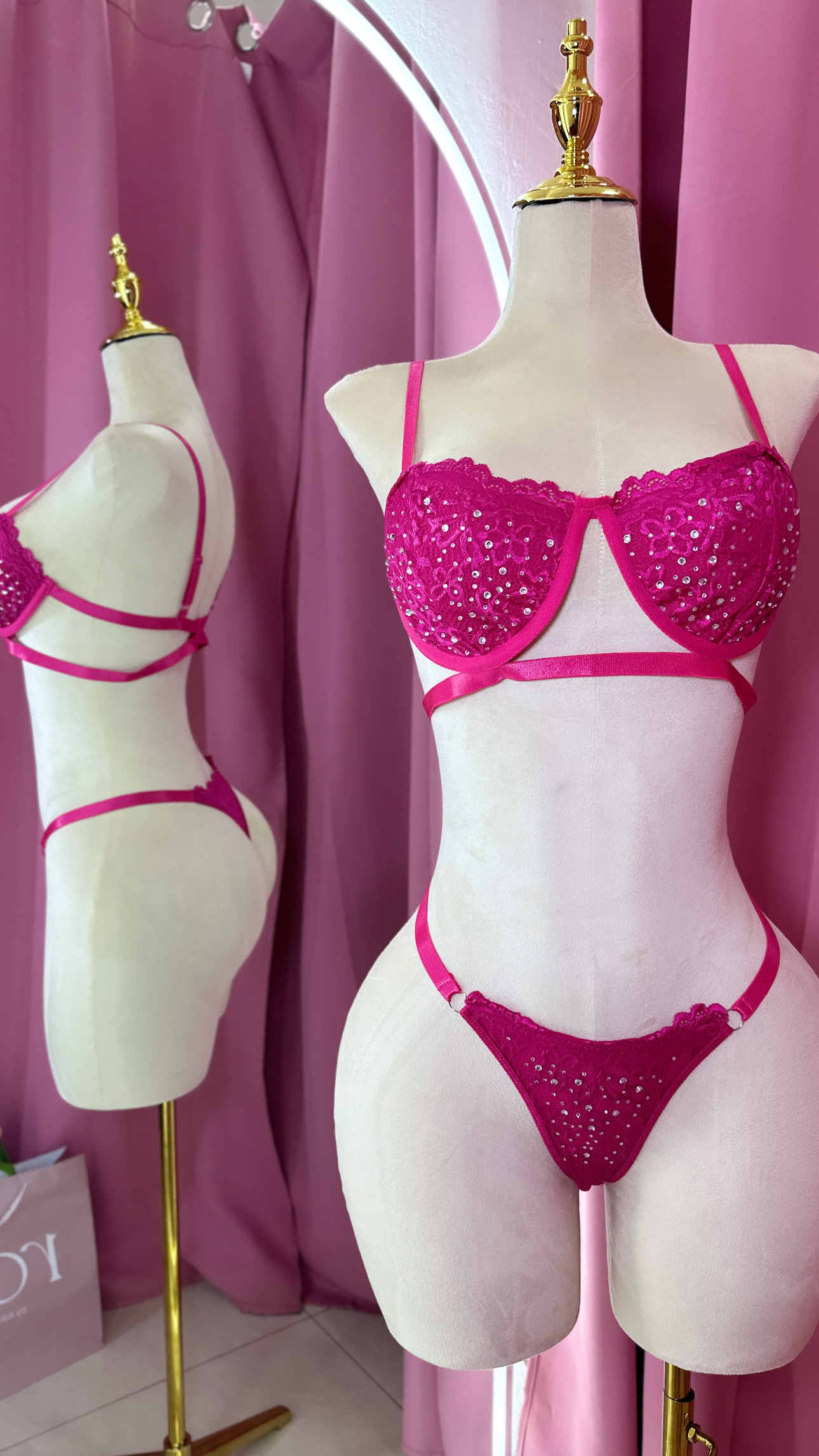 Lencería -  Rosa fucsia