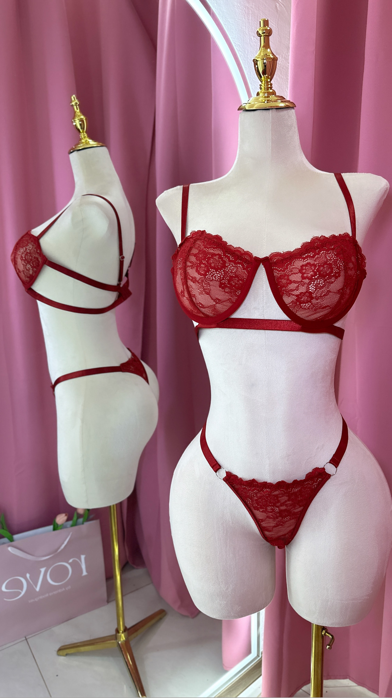 Lencería -  Rojo vino