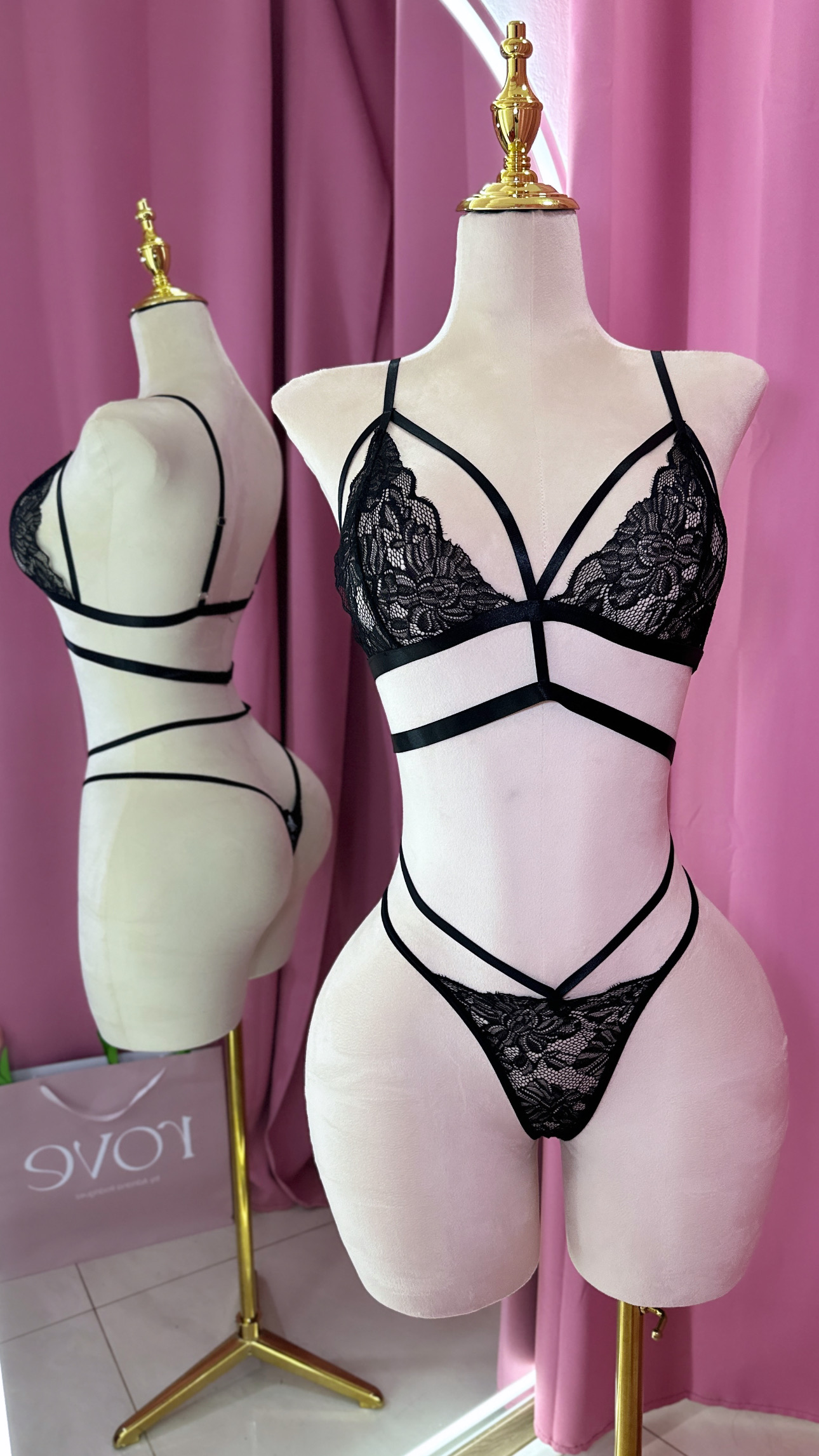 Lencería - Negra  2 piezas