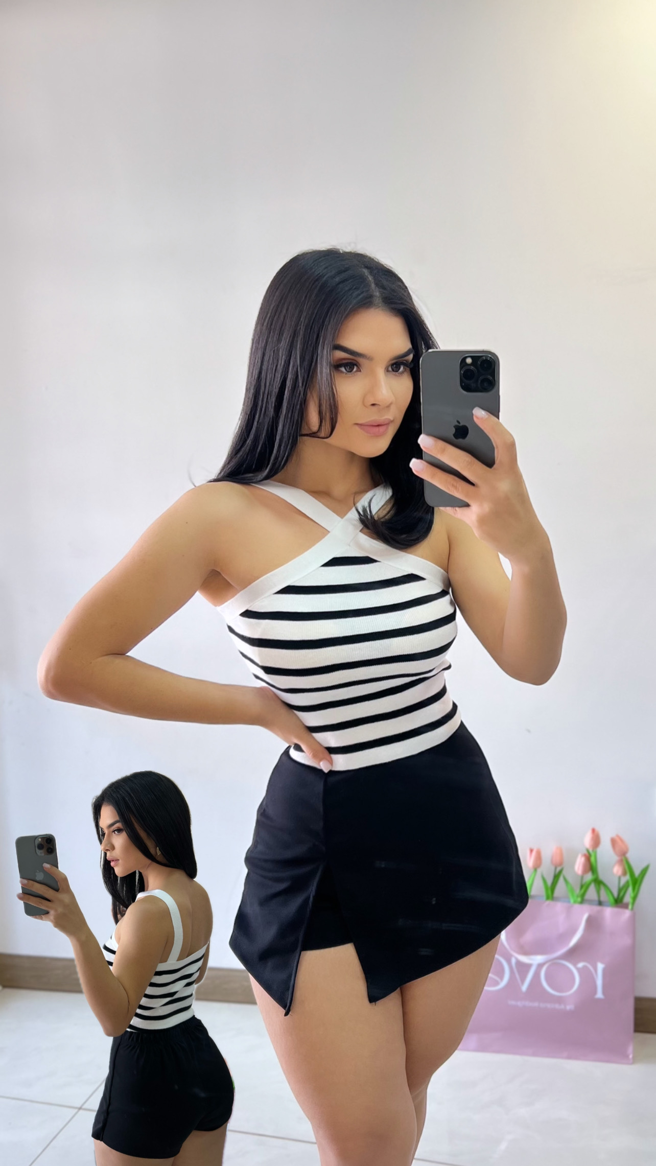 Croptop a rayas cuello cruzado - Blanco con negro