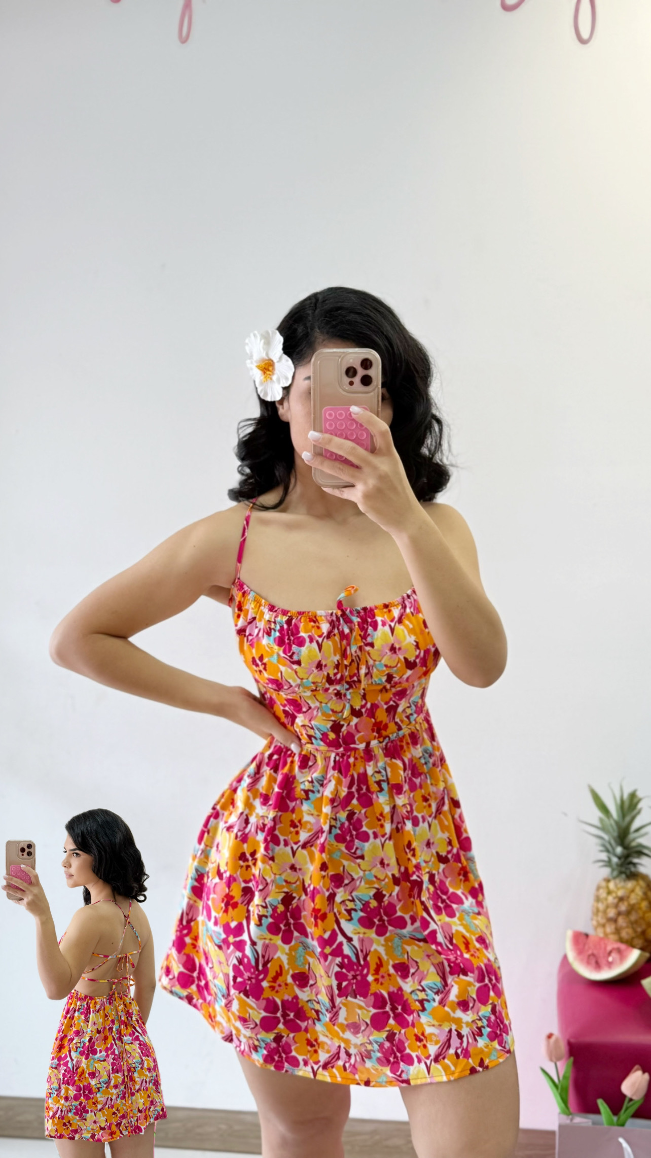 Vestido corto con estampado floral  - Naranja