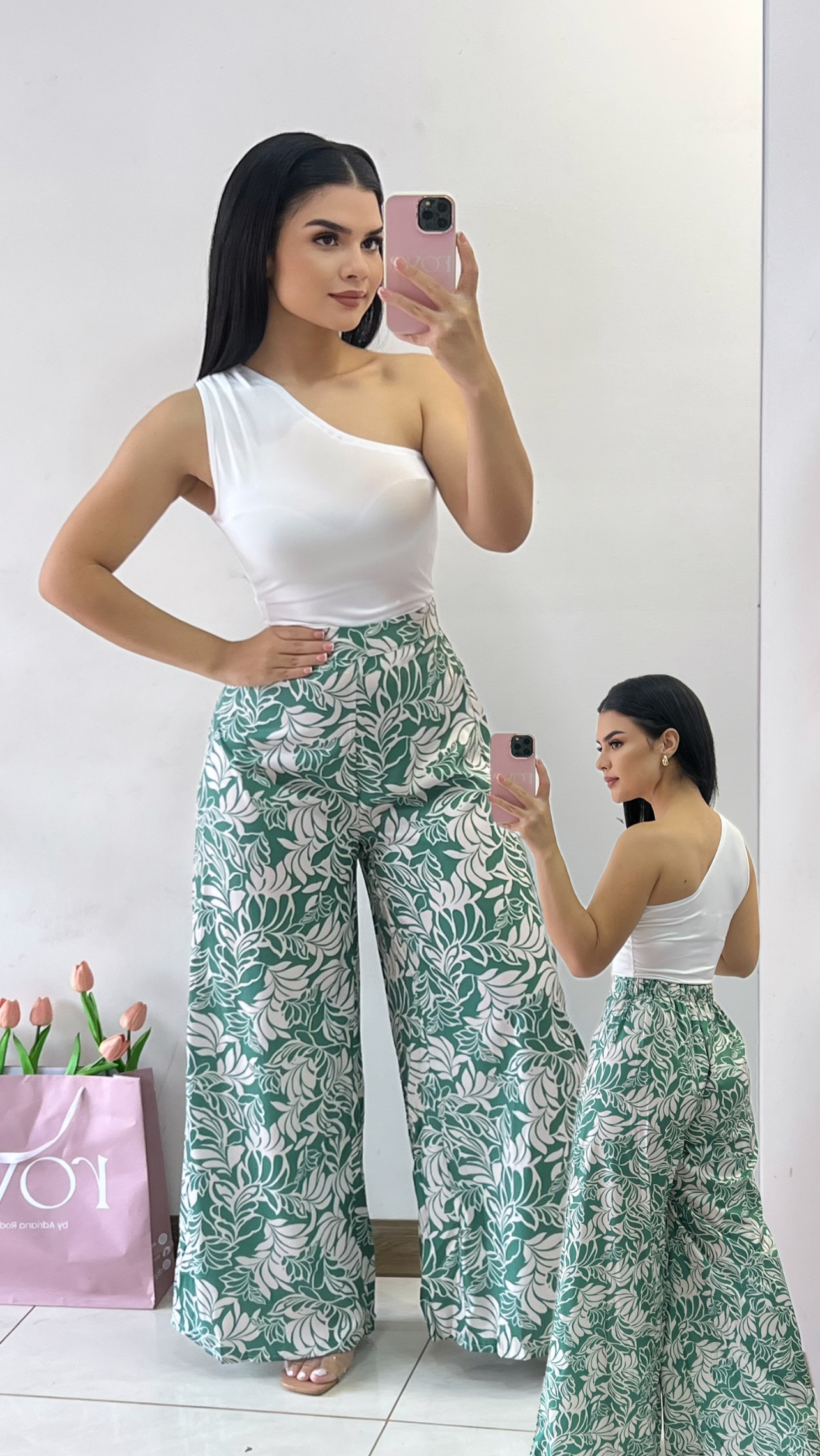 Conjunto de croptop + palazzo estampado florar