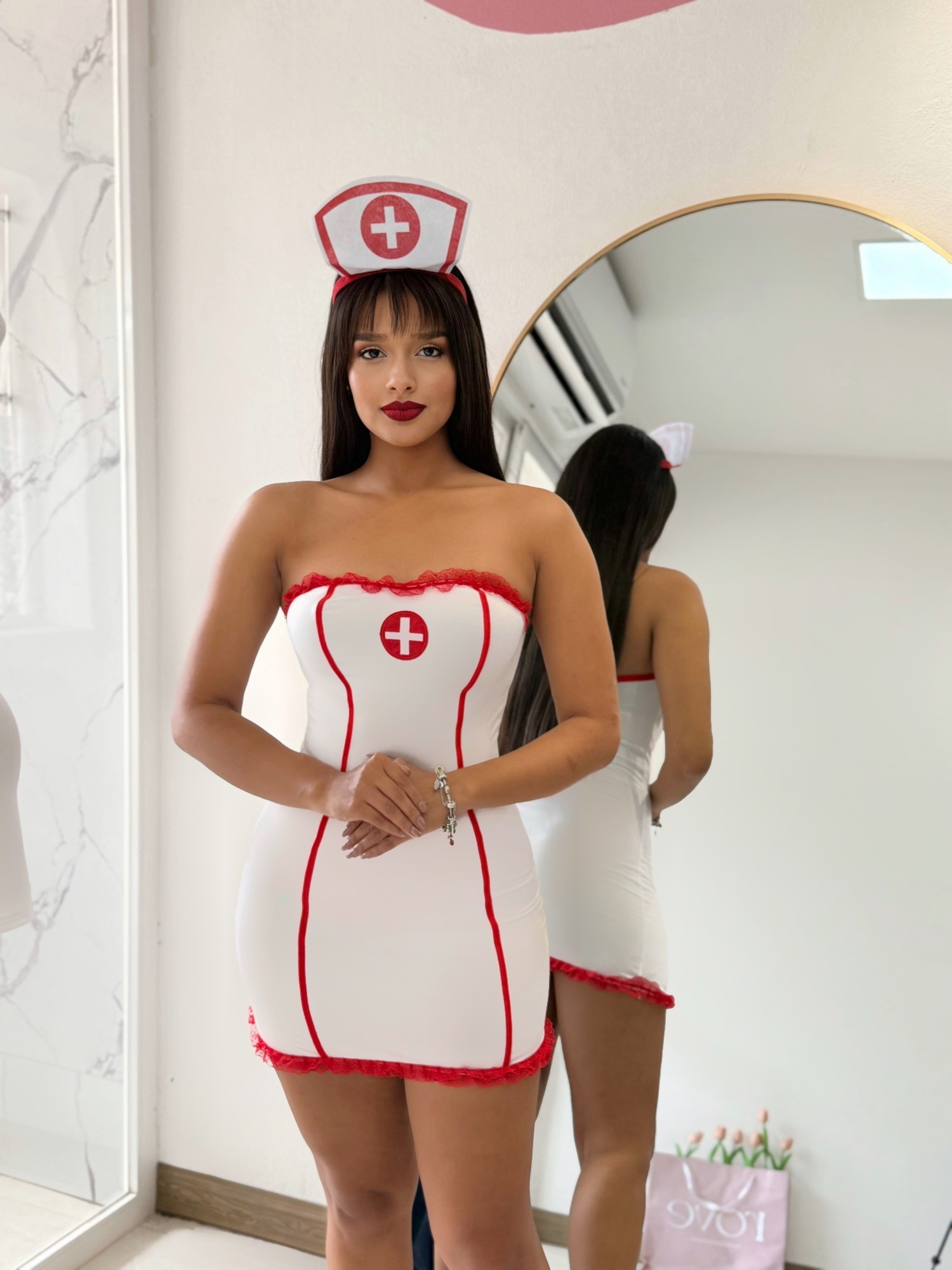 Vestido de enfermera con diadema