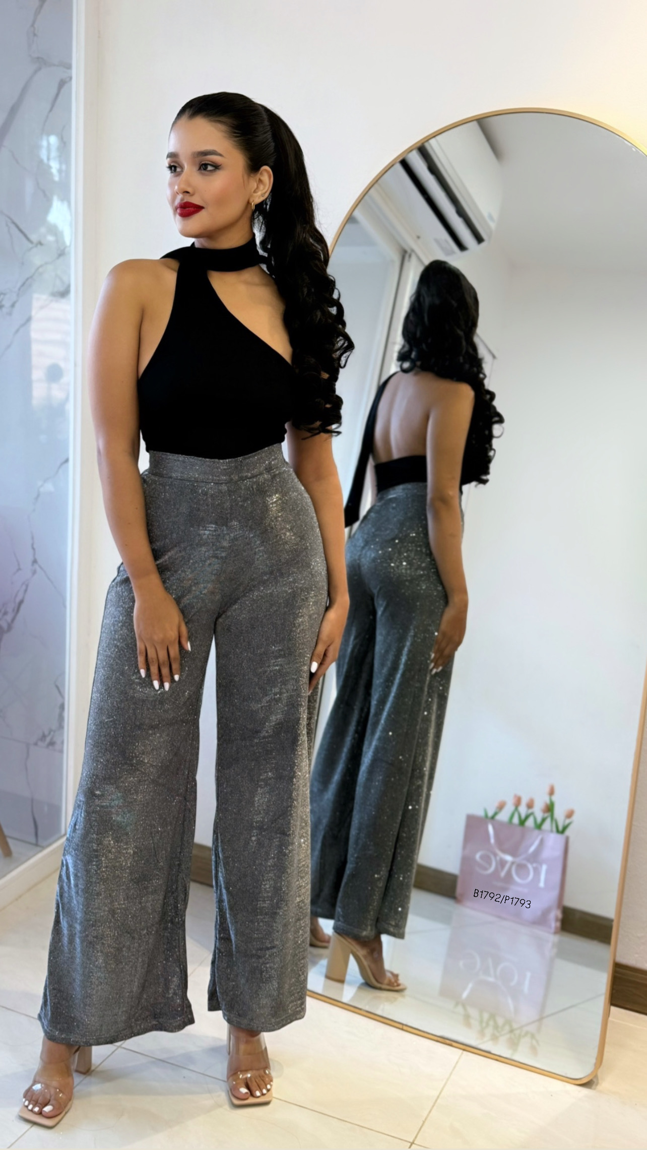 Bodysuit negro de amarrar