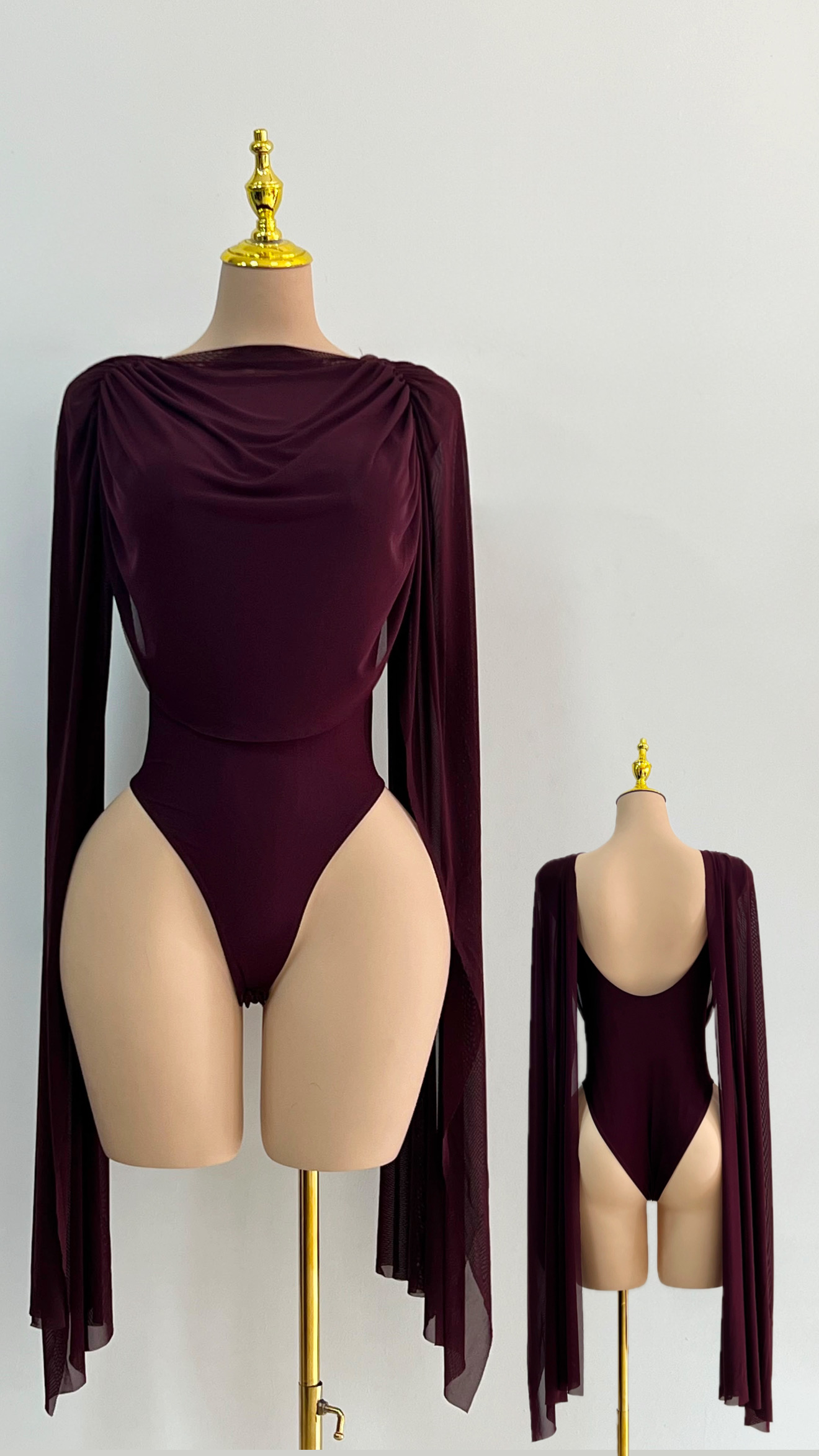 Bodysuit con capa café